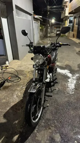 Suzuki Intruder 125 2013/14 recém revisada