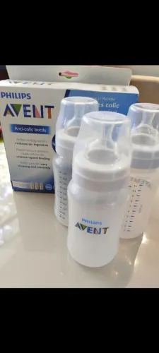 Mamadeira Avent Anticólica - NOVO
