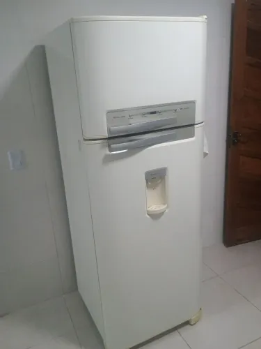 Vendo refrigerador Consul Frost Free 480 lt