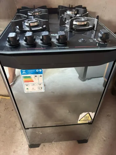 Vendo fogão 4 bocas inox espelhado