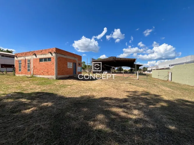 GALPÃO DE 2.400 M² NO DISTRITO INDUSTRIAL DE CUIABÁ - LOCAÇÃO