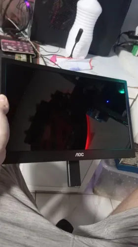 Monitor AOC com Defeito 