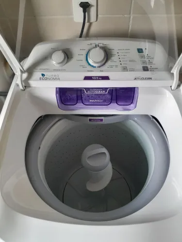 Lavadora de Roupas Electrolux 