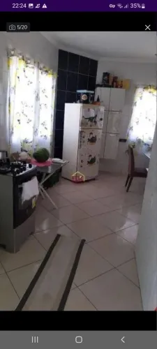 CASA E PONTO COMERCIAL A VENDA 