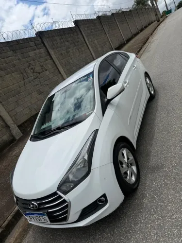 Hyundai HB20S C.style/c.plus1.6 Flex 16V Aut. 4P 2016