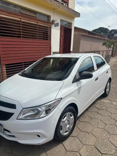 Chevrolet Onix JOY Hatch 1.0 8V Flex Mec. 4P 2018