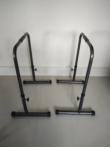 Barras Paralelas Ajustáveis em 4 Alturas Yangfit - Para Calistenia, Crossfit e Musculação