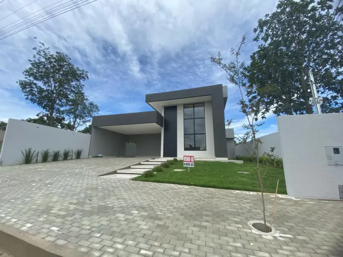 Imóvel para venda tem 212 metros quadrados com 3 quartos