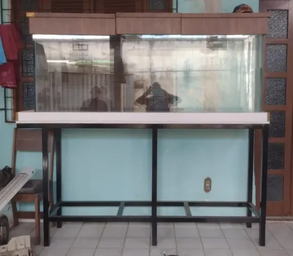 Portas e aquario