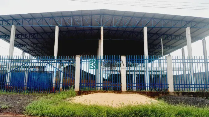 Barracão para alugar, 855 m² por R$ 5.500,00/mês - Loteamento Bela Vista - Maringá/PR
