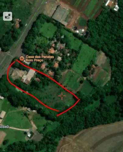Vendo terreno em torno de 1,5 alqueire com 2 barracão.