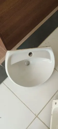 Cuba do banheiro