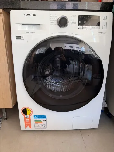 Máquina de Lavar e Secar Roupa - Samsung