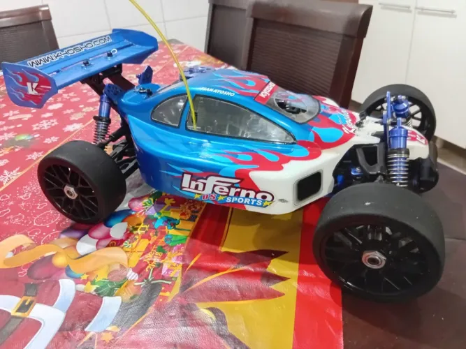 Automodelo buggy kyosho us sport 