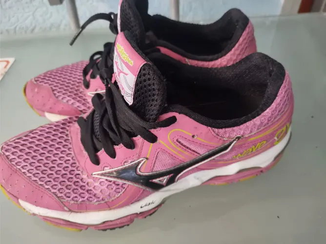 Tênis feminino