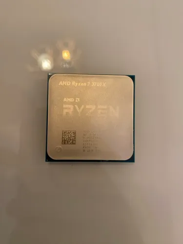 Processador AMD RYZEN 7 3700X