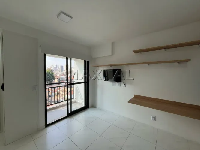 Studio mobiliado para locação de 26m² com sacada, no bairro Jardim São Paulo
