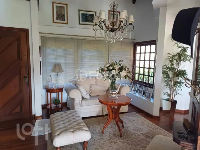 Casa à venda Rua Teixeira de Carvalho, Medianeira - Porto Alegre