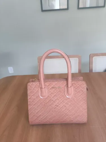 Bolsa 100% couro