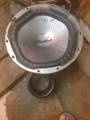 Vendo altofalante de12sony grave.