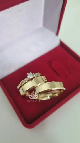 Alianças de moeda antiga