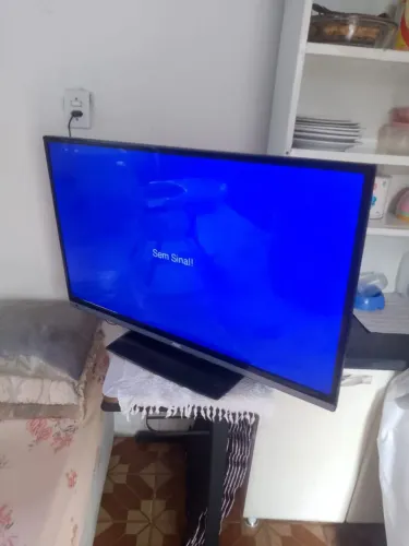 TV semi nova