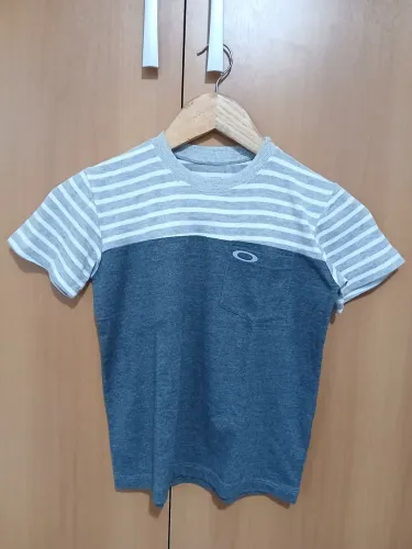 2 Blusas - 8 anos