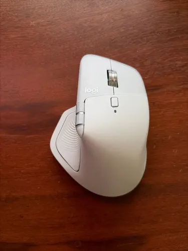MOUSE MX MASTER 4s