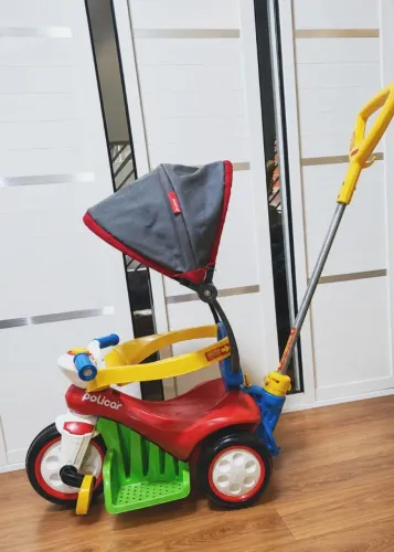 Triciclo infantil 3 em 1 da Poliplac