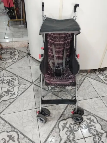 Carrinho guarda chuva 
