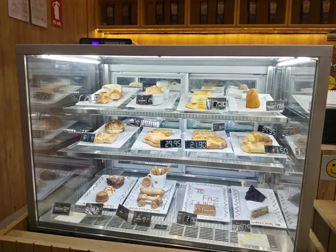 Vitrine expositora refrigerada