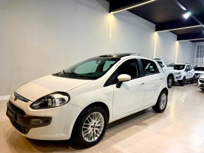 Fiat Punto Essence 1.6 Flex 16V 5P 2013