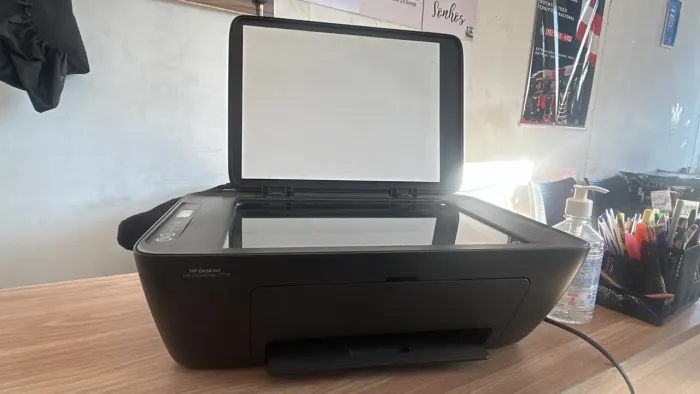 Impressora Multifuncional HP DeskJet Ink Advantage 2774 - Semi-nova / Perfeito Estado