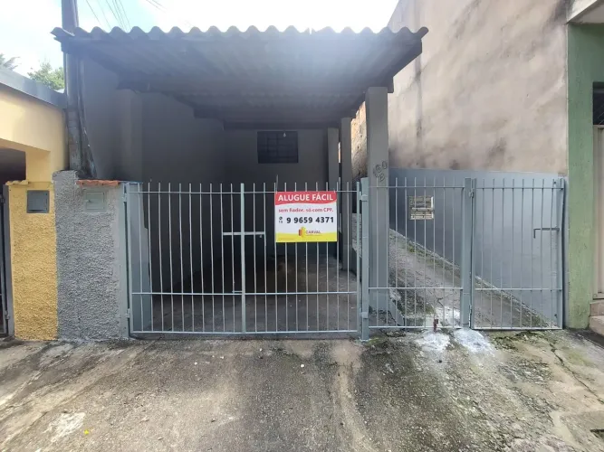 Casa com 1 dormitório para alugar, 100 m² por R$ 1.400/mês - Parque Santa Clara - Pedreira