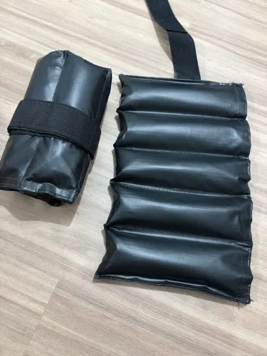 Tornozeleira de peso ajustável