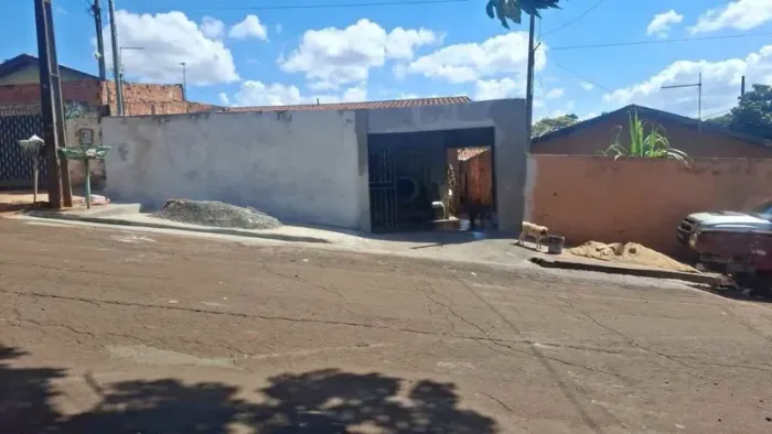 Vendo Casa em Inhangueta