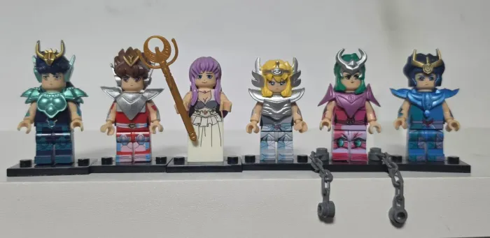 Lego Cavaleiros do Zodíaco - Atena e Cavaleiros