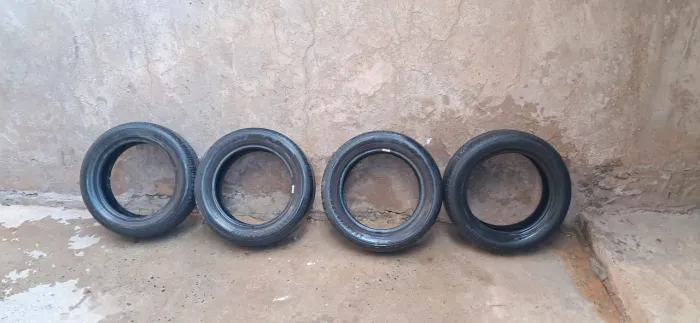 4 Pneus 195/55 aro 15 