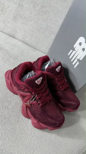 Tênis New Balance 9060 Marsala