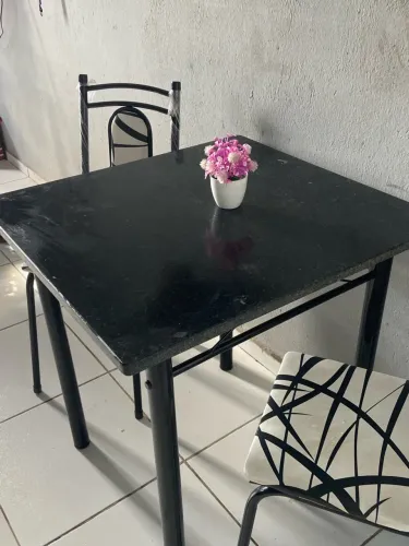Mesa de mármore