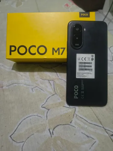 Celular poco M7