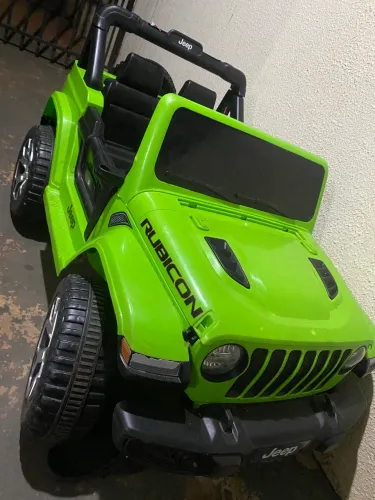 Jeep Rubicon Infantil Elétrico - Verde