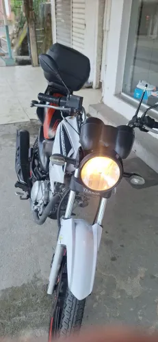 Vendo factor 2014/2015 -125cc -R$7.000,00