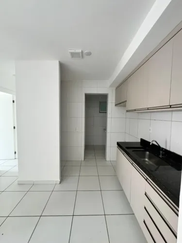 Locação Varandas Grand Park andar alto 74m2