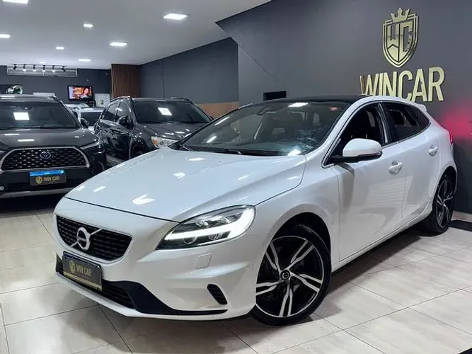 Volvo V40 T-5 R-design 2.0 Aut. 2018