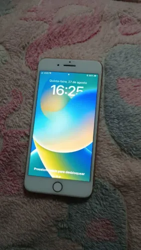 iPhone 8 Plus