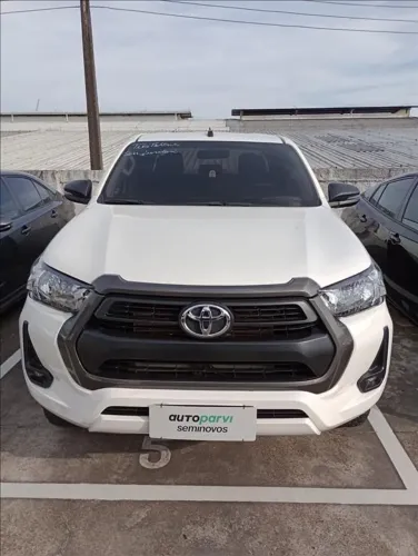 Toyota Hilux CD SR 4X4 2.8 TDI Diesel Aut. 2024