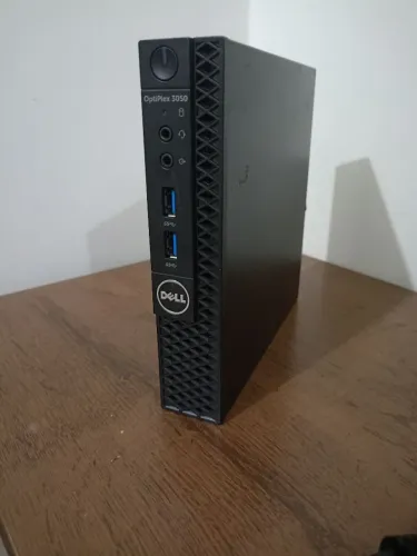 Dell optiplex 3050 i5 8 GB ddr4 SSD 240 GB