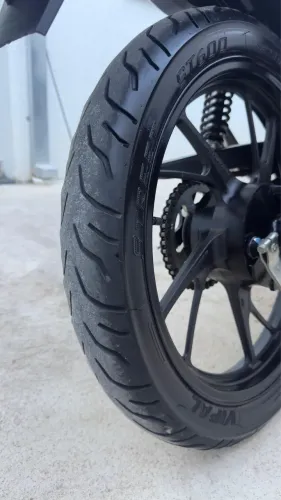 Vendo fan 160 moto muito conservada nunca se envolveu em acidente nem caiu 