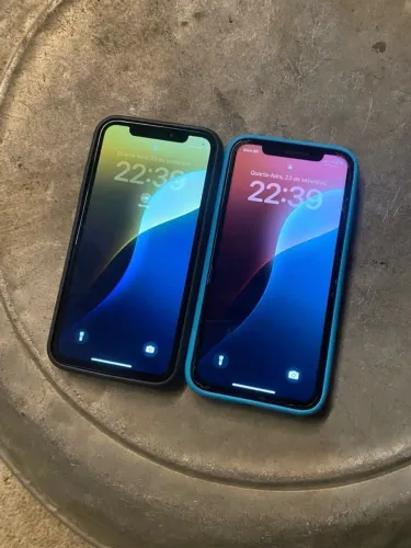 2 iphone xr pra um android BOM, APENAS TROCA!!